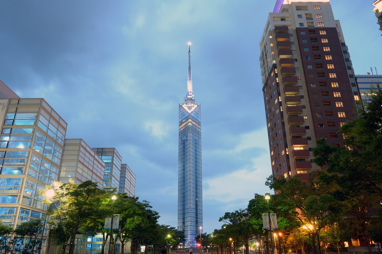 福岡で仕事の悩みを解決する占いサロンの予約方法は？