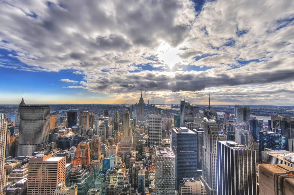 仕事を辞めるべきか占いで判断する方法は？