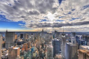 仕事を辞めるべきか占いで判断する方法は？