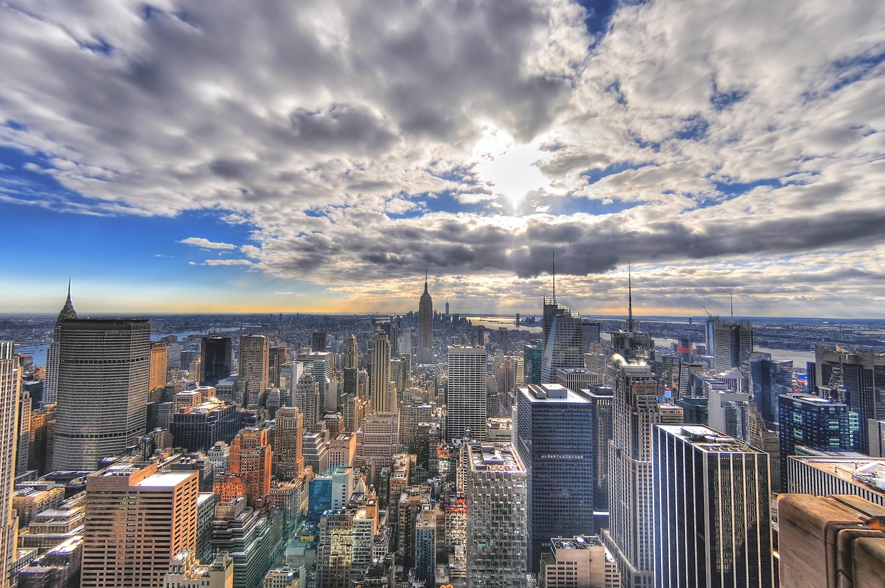 仕事を辞めるべきか占いで判断する方法は？